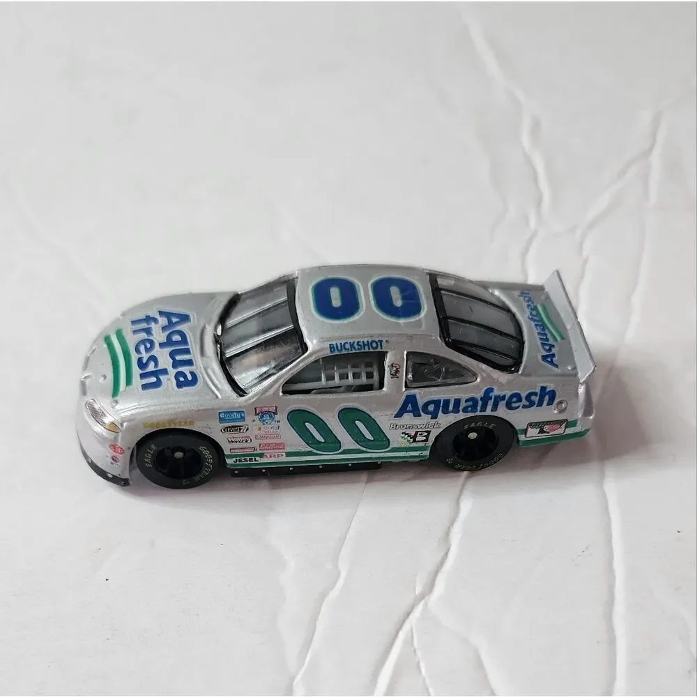 1:64 Vintage Racing Champions Aquafresh Toothpaste Buckshot Silver Gray #00